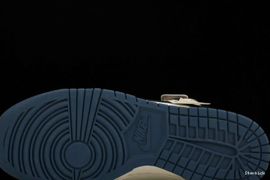 Dunk DV0834-101 Nike Low Retro SE 0727